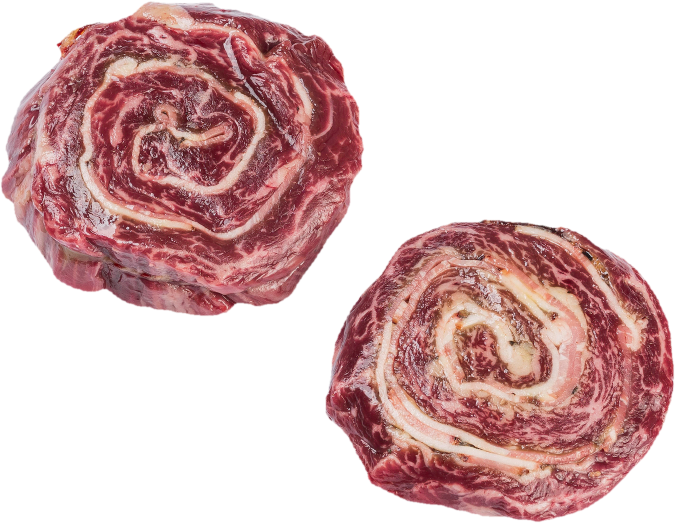 Naše maso Rolovaná oponka Skirt steak s anglickou slaninou a fermentovaným pepřem