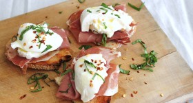 Burrata se sušenou šunkou