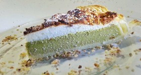 Tvarohový koláč s matcha