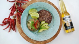 Naked burger s quacamole dipem