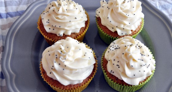 Cuketové cupcakes s citronem a mákem