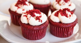 Red velvet muffiny