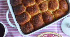 Kynuté buchty s povidly, mákem a tvarohem