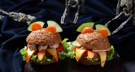 Strašidelné burgery s kuřecím masem